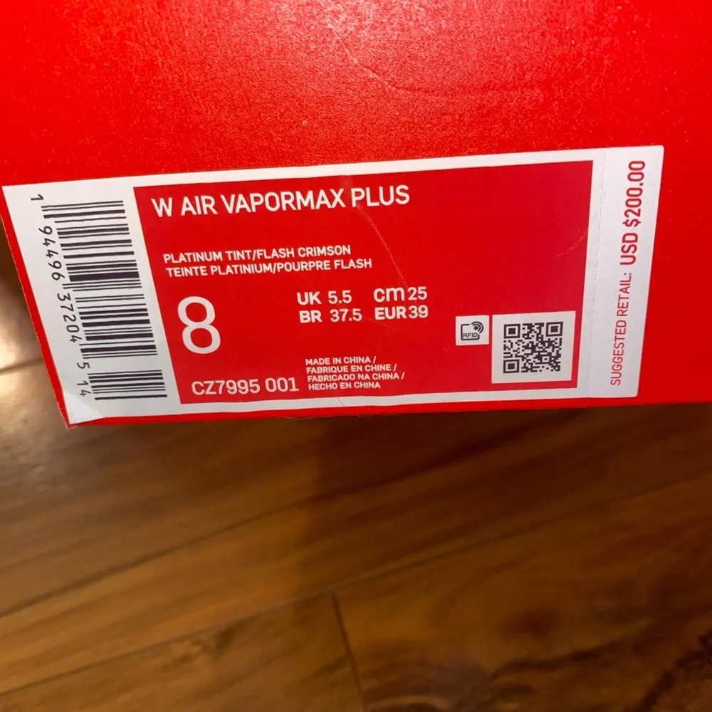 W AIR VAPORMAX PLUS - Picture 2 of 3